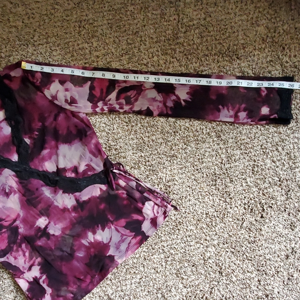 INC mock wrap top with sheer sleeves, size S - Picture 8 of 8